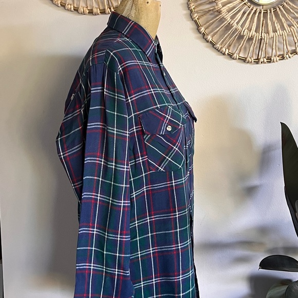 Van Heusen Plaid Button Up - Picture 5 of 5